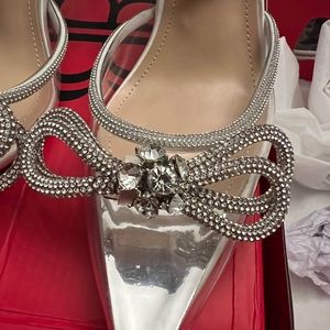 heels shoes with crystal bow